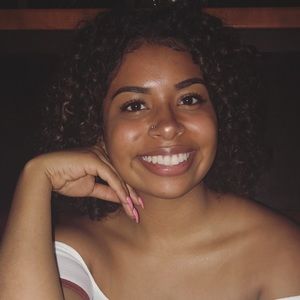 Meet your Posher, Jade